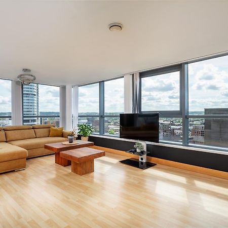 Ferienwohnung Leeds Most Stunning Penthouse! - Sleeps 8 Exterior foto